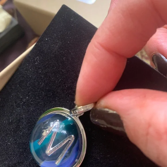 🔥SALE🔥Authentic BURBERRY Silver M crystal ball KEY/Charm/pendant - Picture 2 of 13